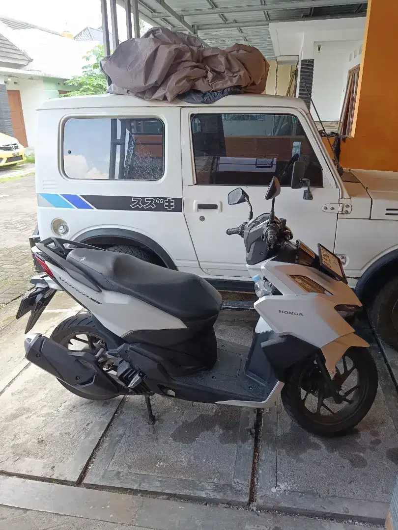 Vario 160 CBS 2024