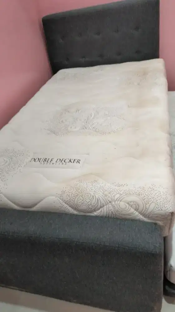 Jasa cuci kasur springbed sofa karpet jok mobil dll