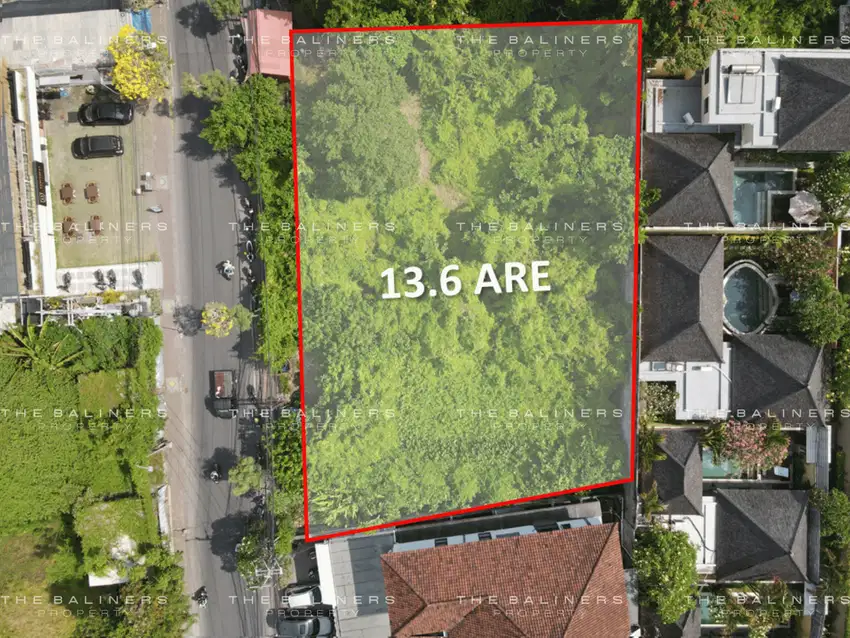 PRIME FREEHOLD PLOT IN PETITENGET - IDEAL FOR COMMERCIAL DEVELOPMENT