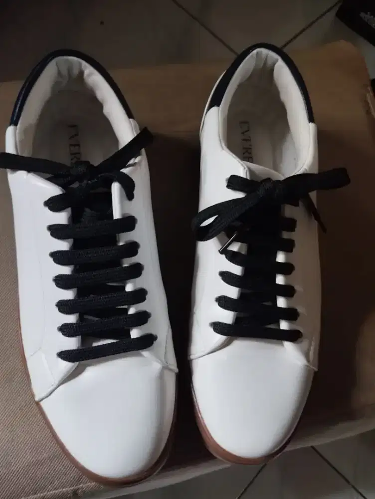 Sepatu everbest original