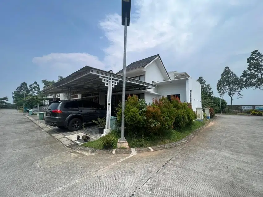Rumah EMERALD SEPATAN tangerang Disewakan