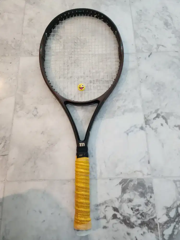 Raket Tennis Wilson