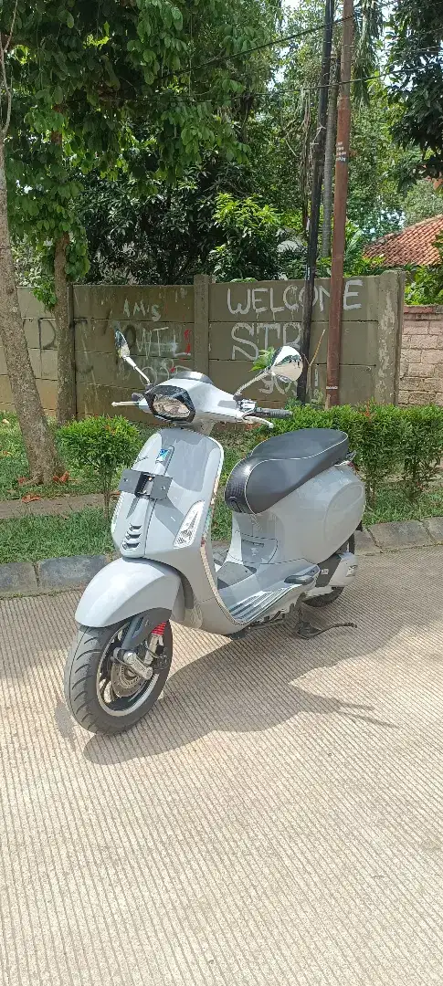 (Jual) Vespa Sprint 150cc ABS 2023