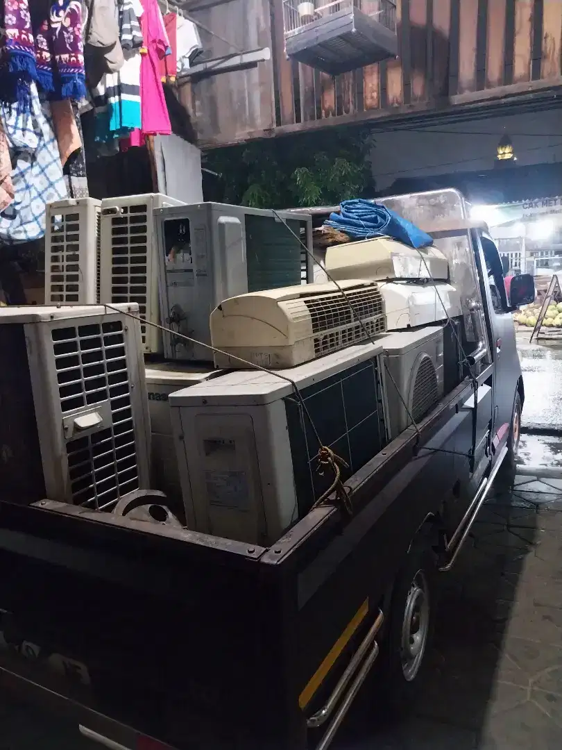Rongsokan Menerima segala barang bekas rombeng