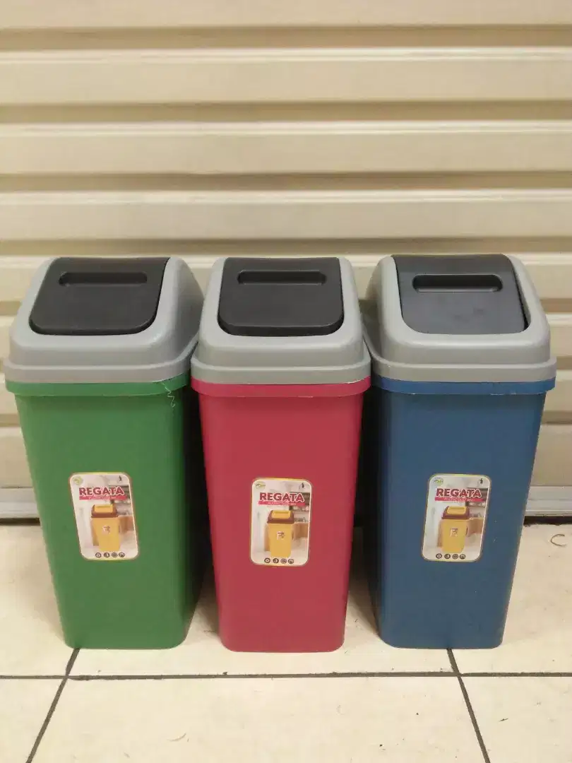Tempat Sampah / Wadah Sampah Regata