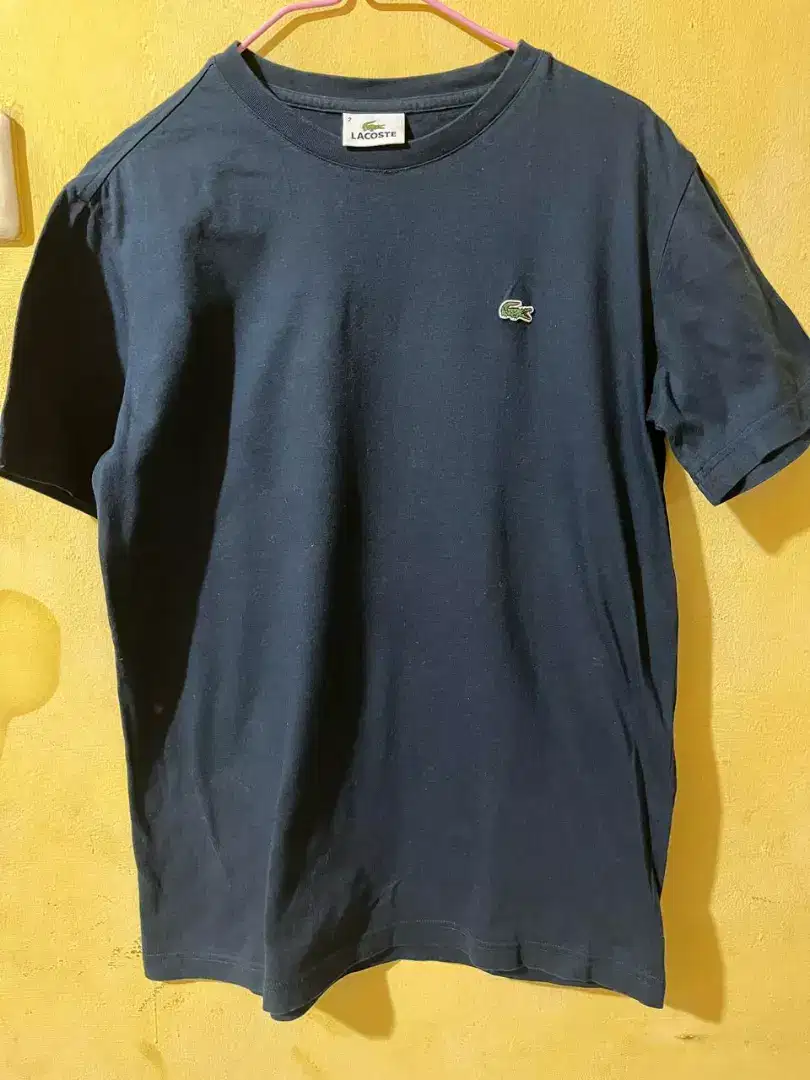 Kaos lacoste size M