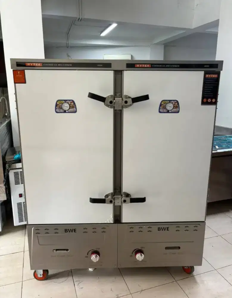 Gas rice steamer 24 tray