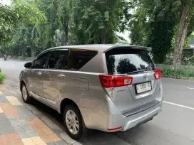 Kijang Innova 2.4 V Diesel Matic 2018 Tgn 1 KM Rendah inova