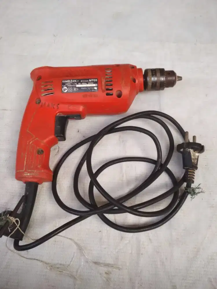 JUAL BOR MESIN MERK  MAKTEC MT60  OK