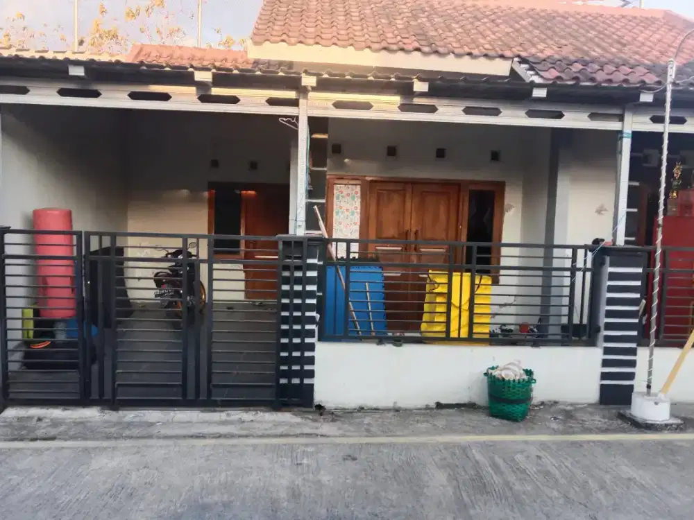 Jual rumah lokasi ngringo timur jembatan ringrud lt 90m hrg 365jt neg