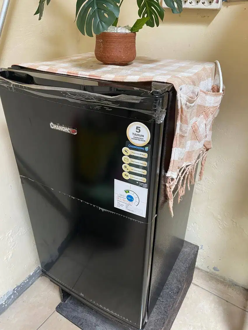 Kulkas 1 Pintu Changhong CBC 100 (2024)
