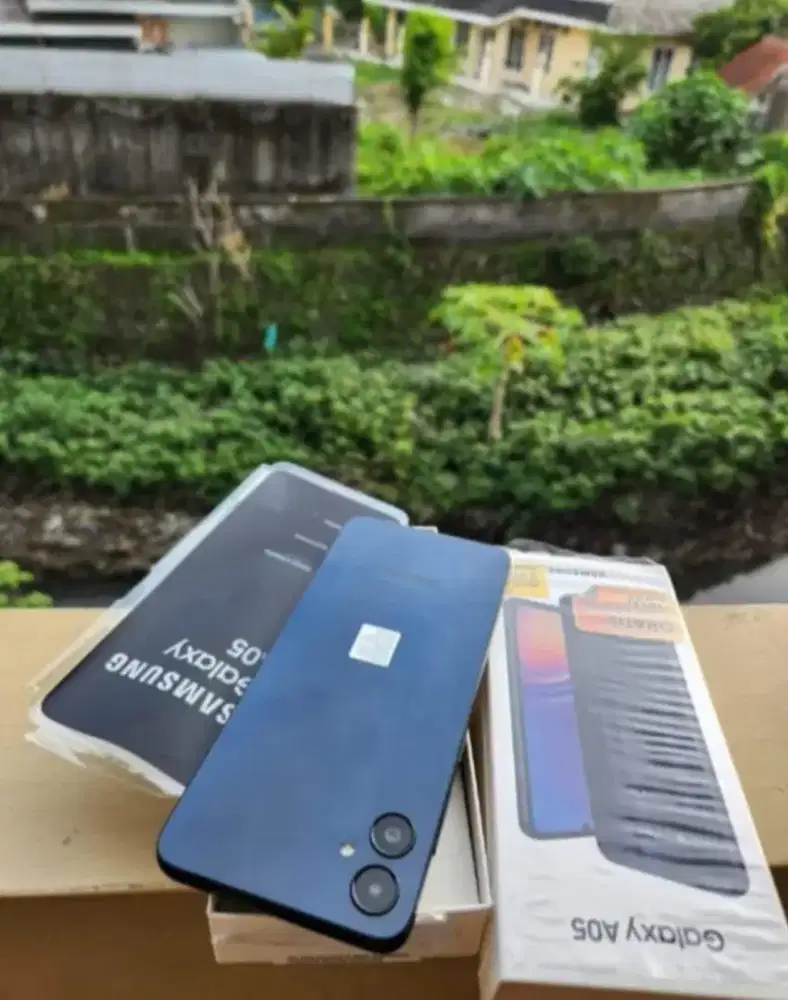 Samsung Galaxy A05 8/64 GB Kondisi Nyaris Baru