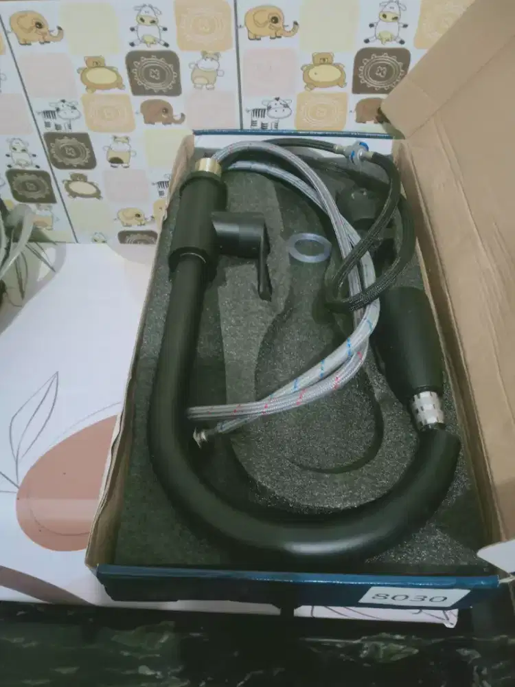 Kran cuci piring / wastafel