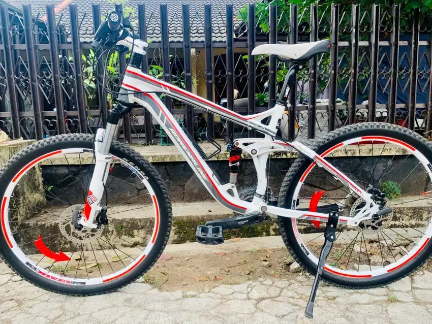 Dijual Sepeda MTB adrenaline XC.03 sepeda Simpanan