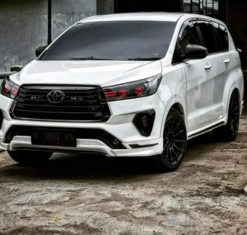 MONGGO YANG MINTA JASA SUPIR