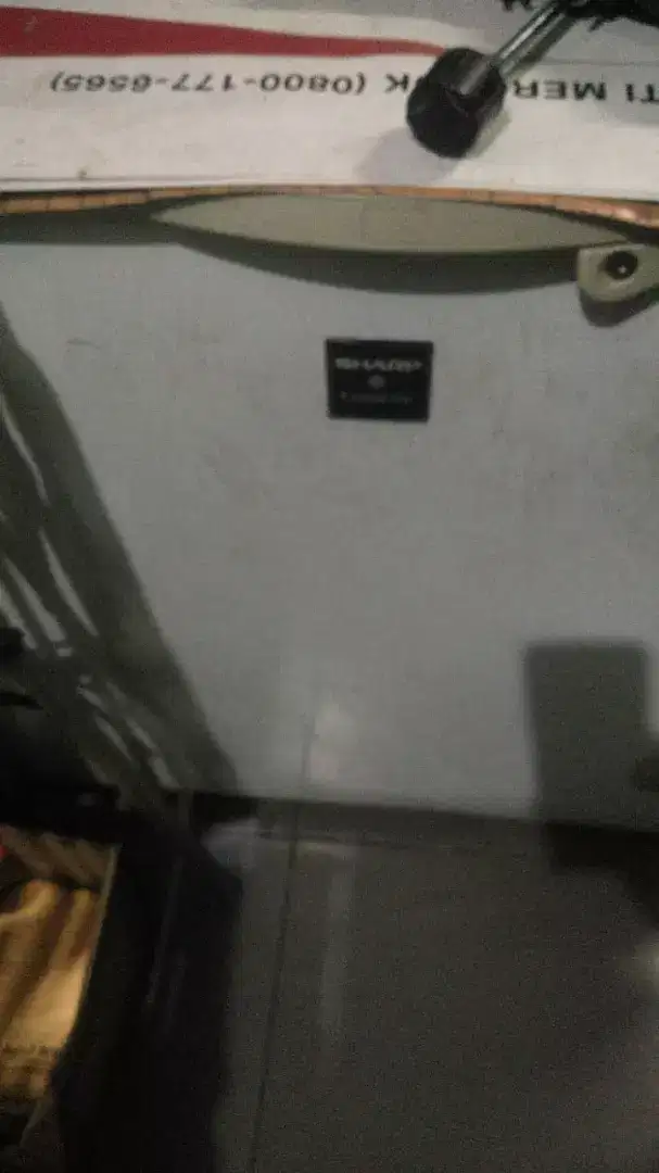 Frezer box sharp 200lt