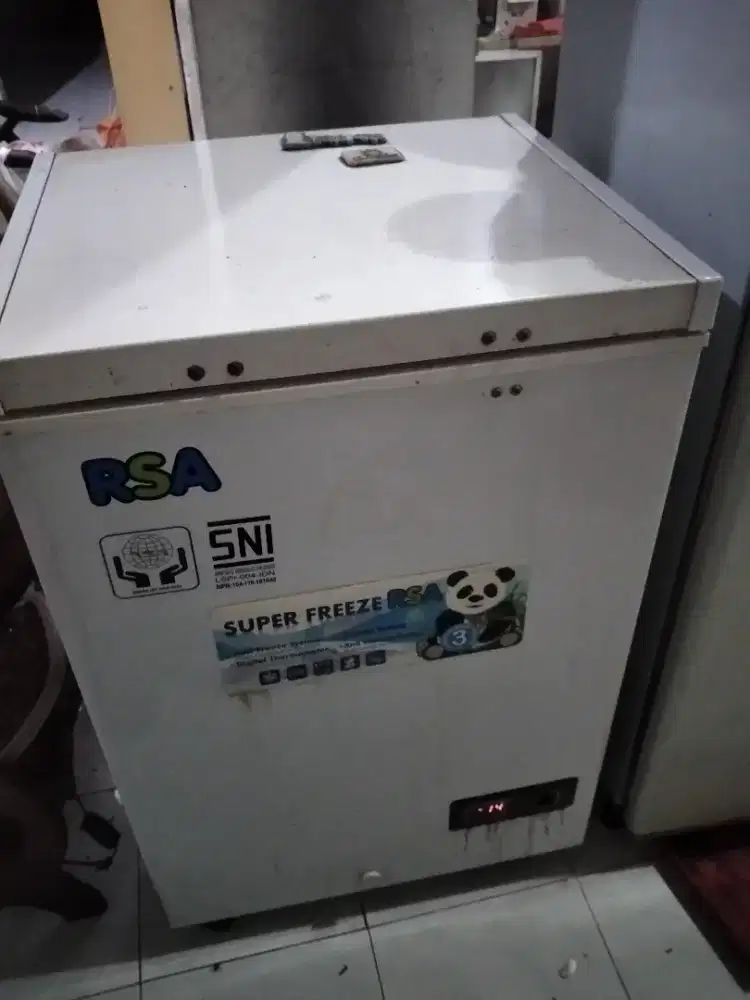 Jual freezer merk RSA