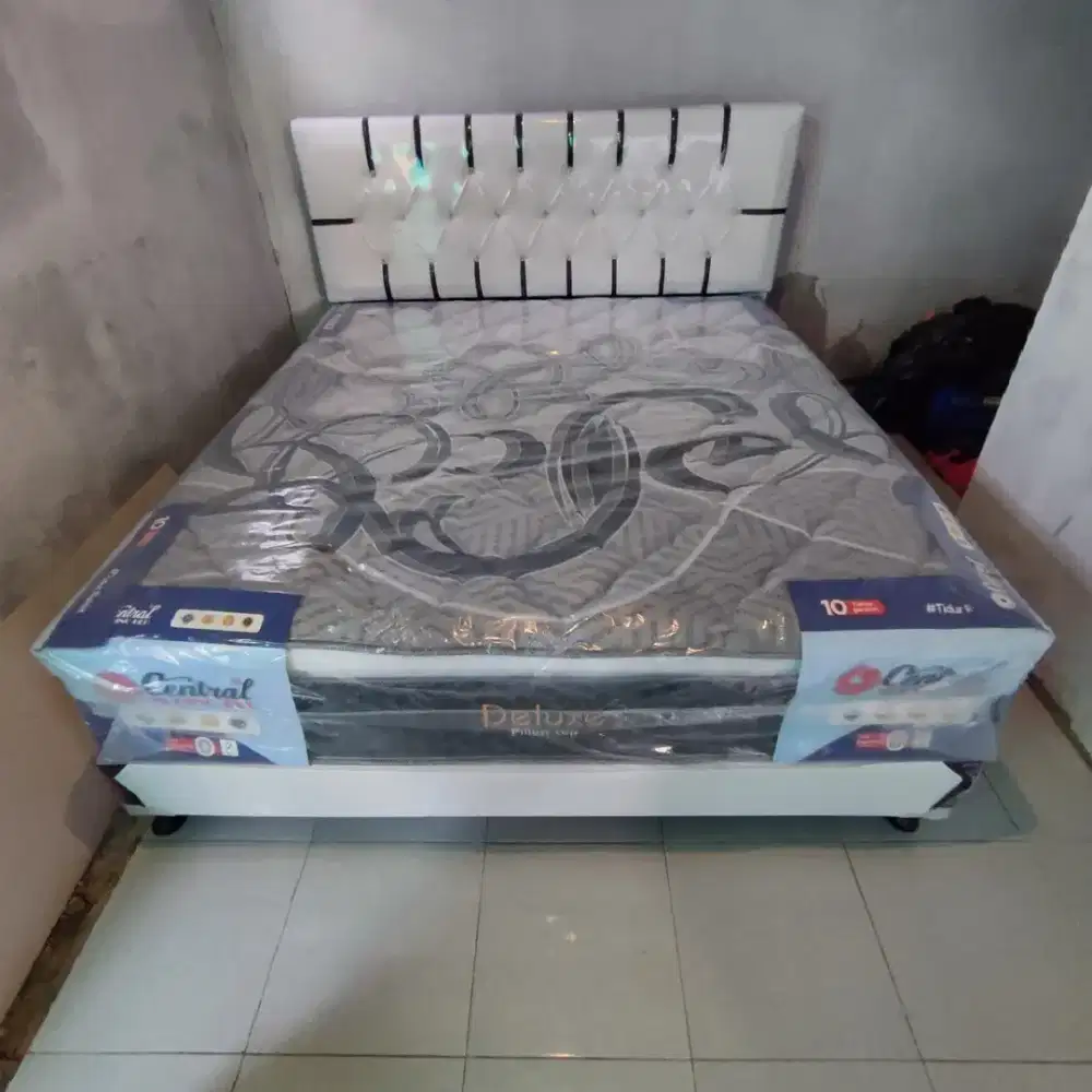 Set kasur sepringbet central flushtop uk160×200cm