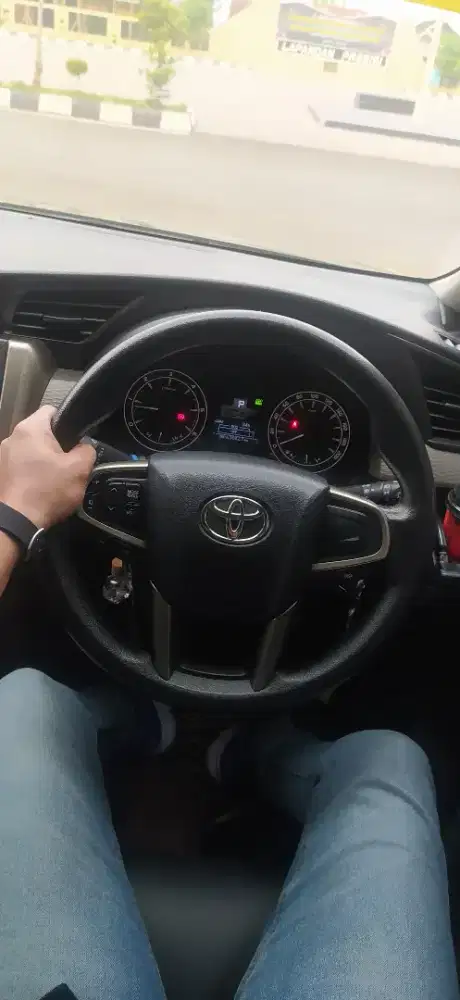 Sopir panggilan atau bulanan