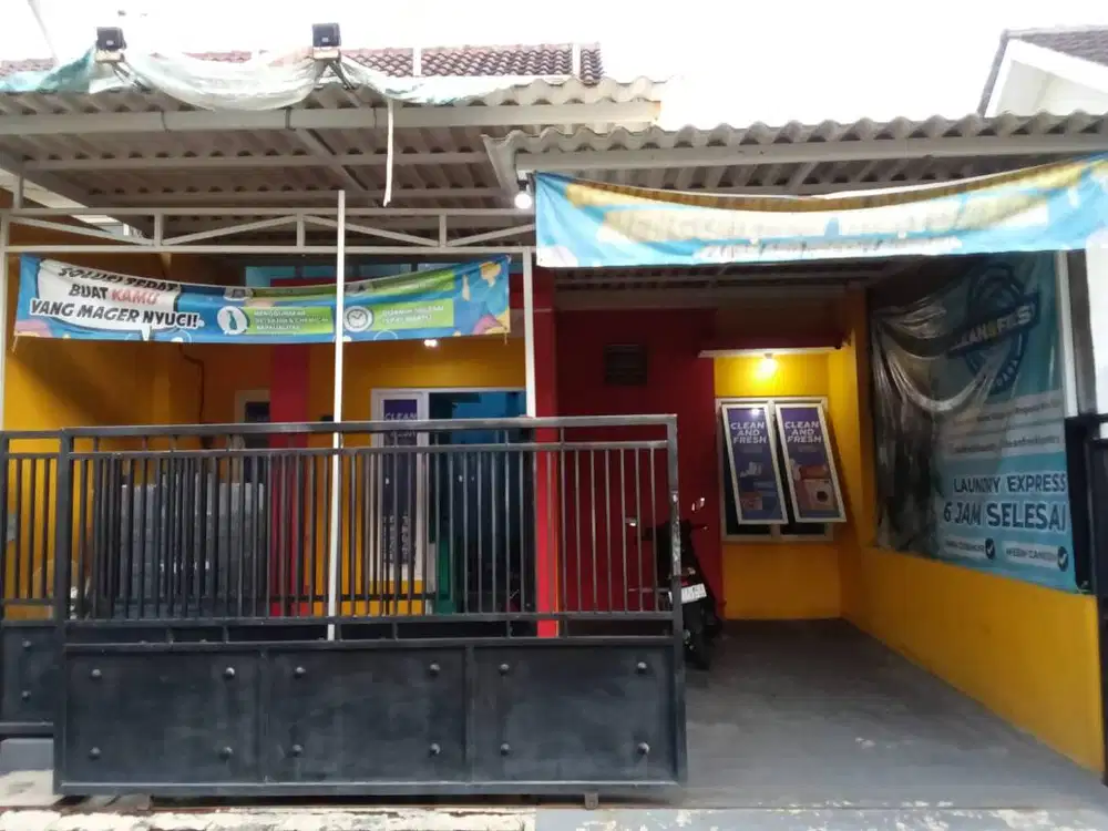 DIJUAL CEPAT DAN MURAH RUMAH SIAP HUNI DAN TEMPAT USAHA LAUNDRY