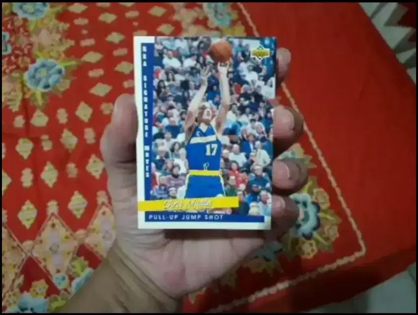 Kartu Basket Chris Mullin Pull Up Jump Shot