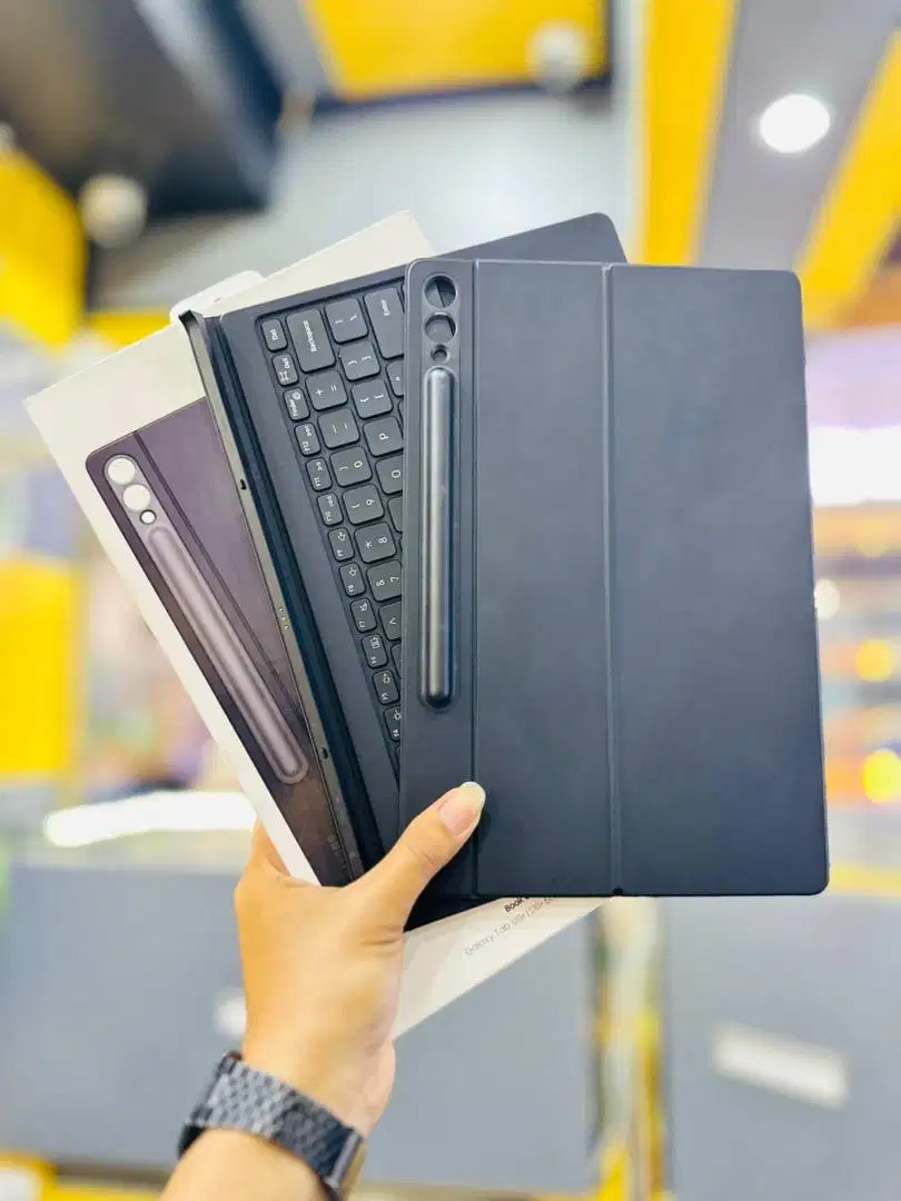 Samsung Book Cover Keyboard Trackpad Tab S9 Plus S9 FE Plus & S10 Plus