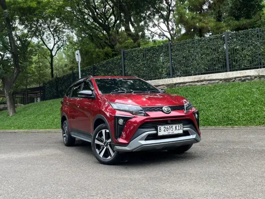 Daihatsu Terios R Custom 2023 AT Tipe Tertinggi