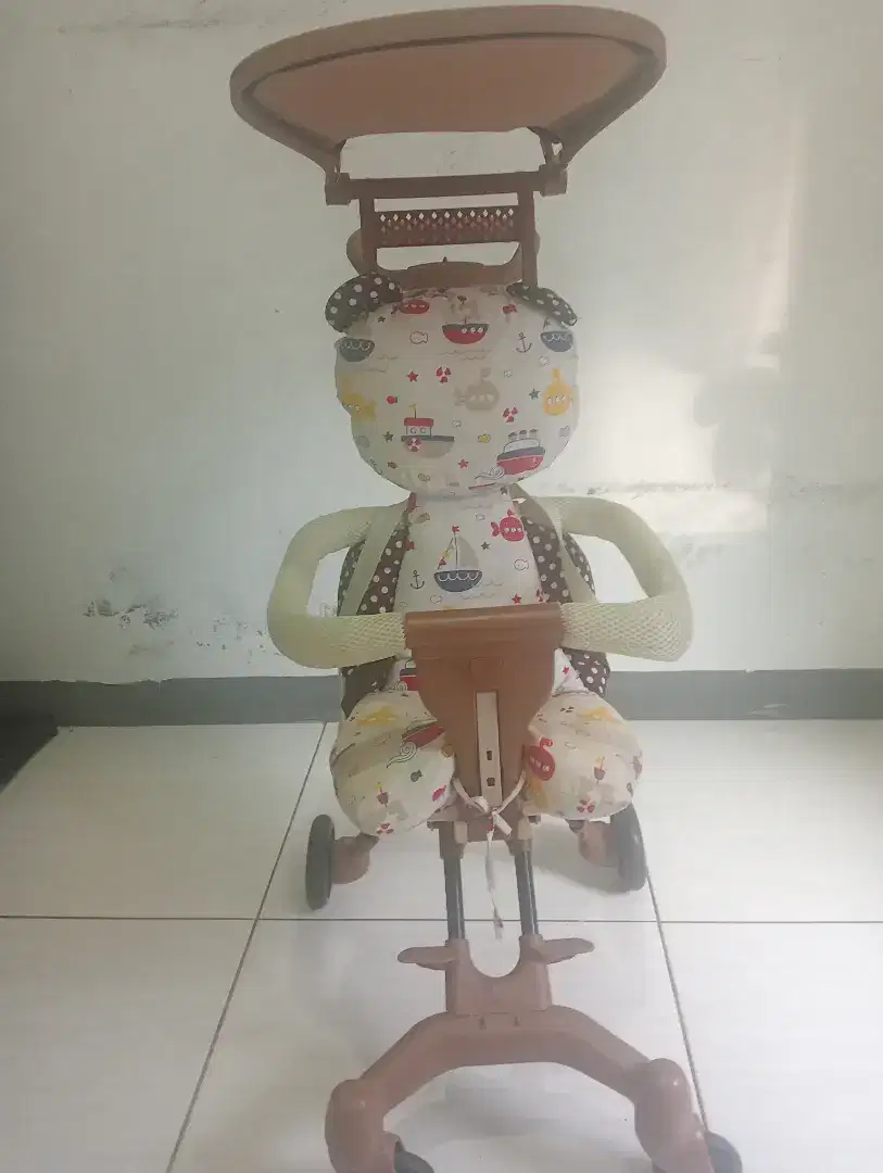 Stroller baby warna coklat