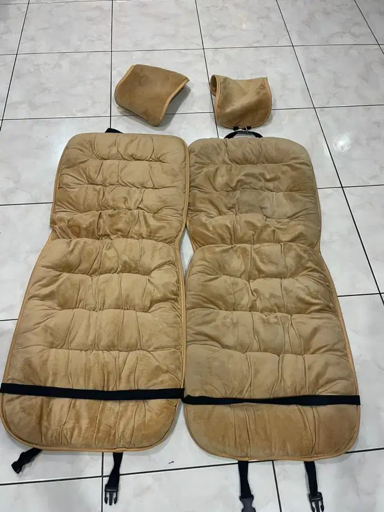Sarung / lapis jok mobil universal mulus empuk