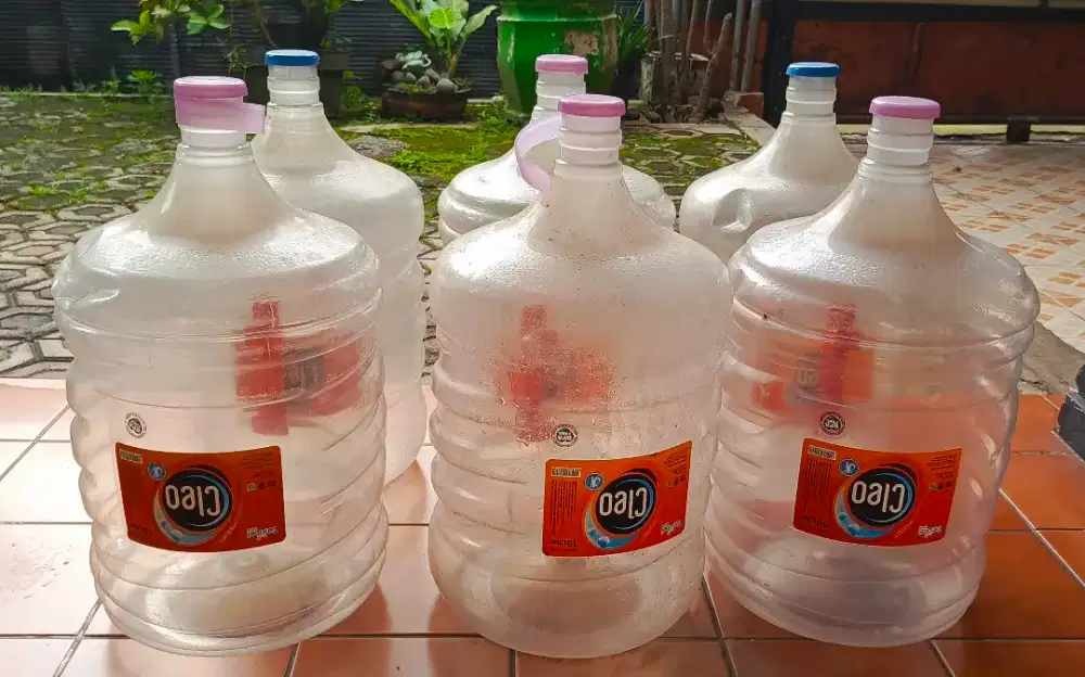 Jual Galon Cleo untuk isi ulang