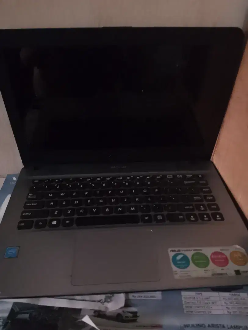 Laptop Asus 14inch