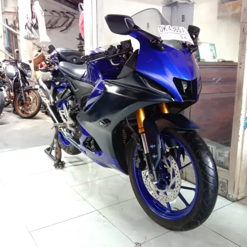 DP 6,2 JT/ BUNGA MENURUN 2%/ YAMAHA R15 TAHUN 2023