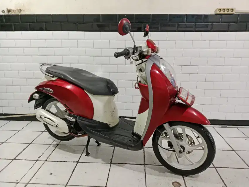 Scoopy karbu tahun 2012 lengkap mesin halus