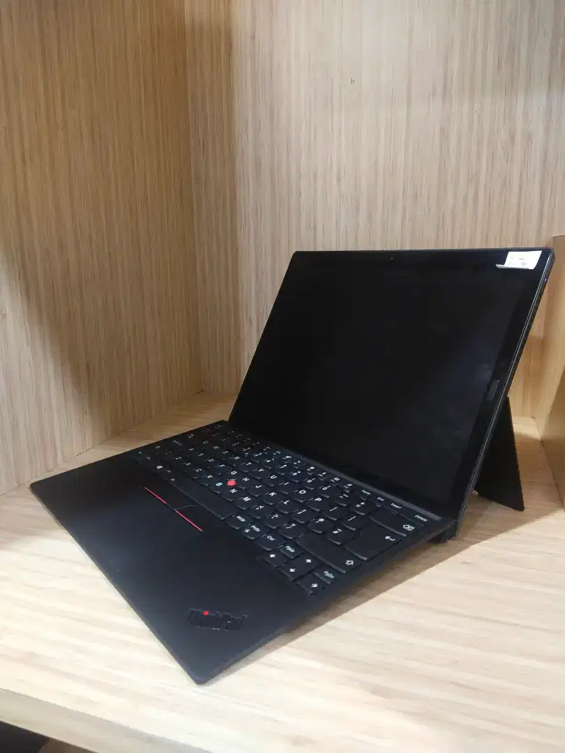 Leptop display rasa baru