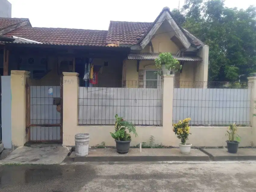 Jual BU Rumah Hook Bebas Banjir Dalam Cluster, Cipondoh