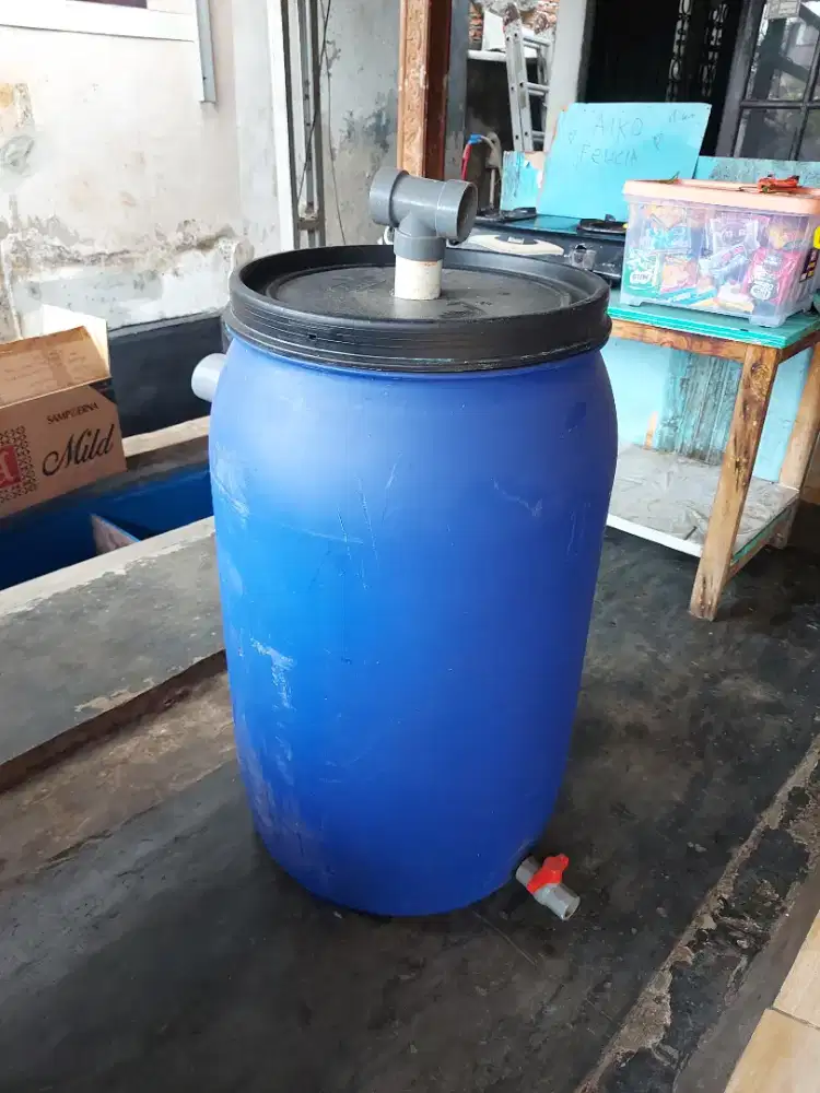 Tong biru 200 liter