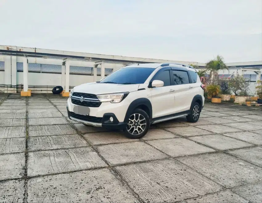 SUZUKI XL7 ALPHA AT 2023/KM SUPER LOW/BERGARANSI/PROMO DP MINIM