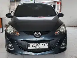 Mazda 2 2014 Bensin
