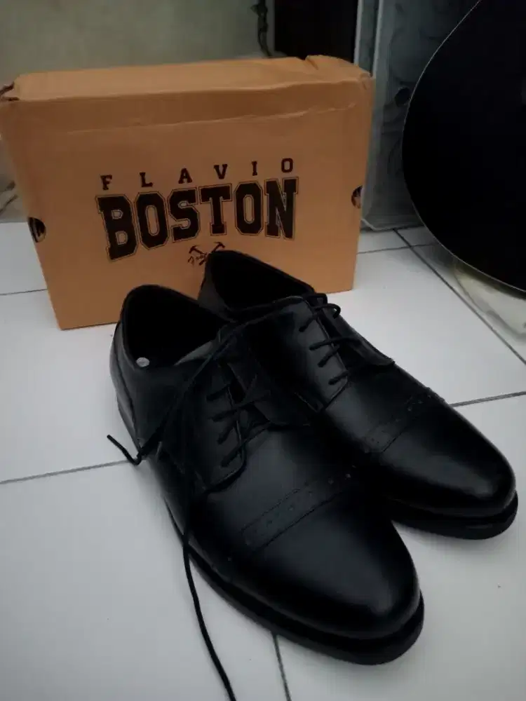 Flavio Boston Black size 46, ORIGINAL Kulit