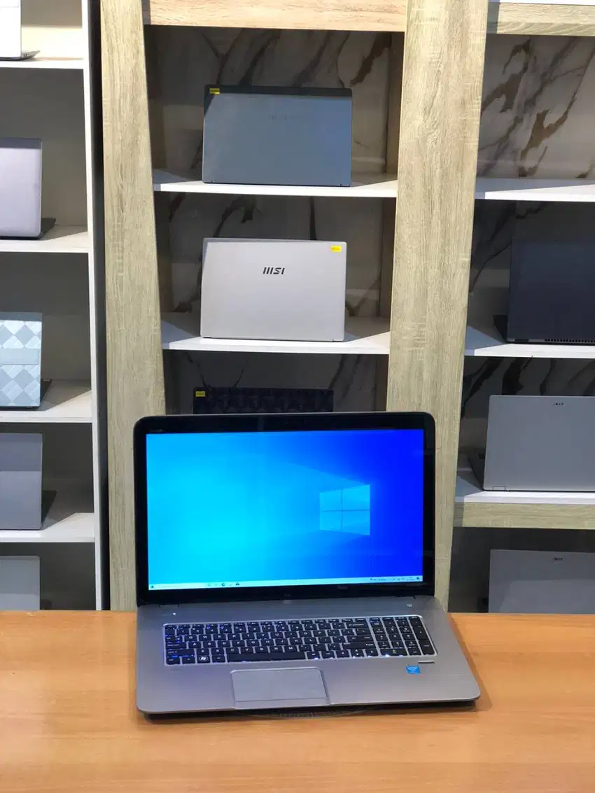 HP ENVY TS17 | INTEL CORE i7-4710U | 8 GB | SSD 256 GB | GARANSI