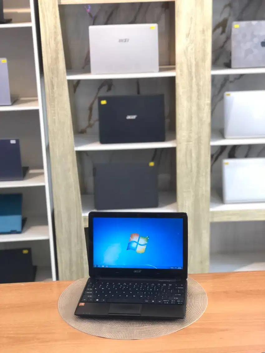 NOTEBOOK ACER ASPIRE ONE 722 | AMD L-60  | 4 GB | HARDISK 320 GB