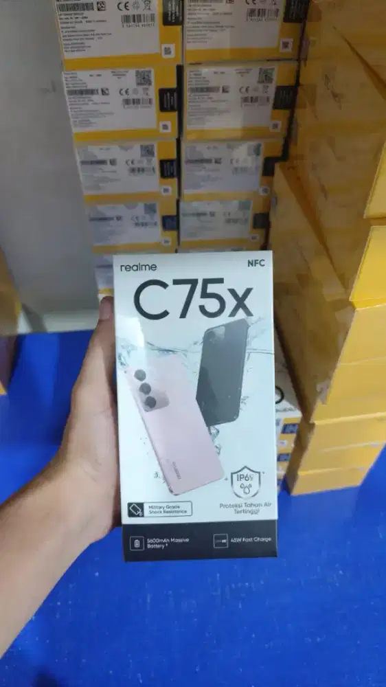 new realme C75x nfc 8+8/128 ip69 anti air