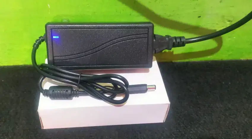 Adaptor untuk keyboard Yamaha 16v