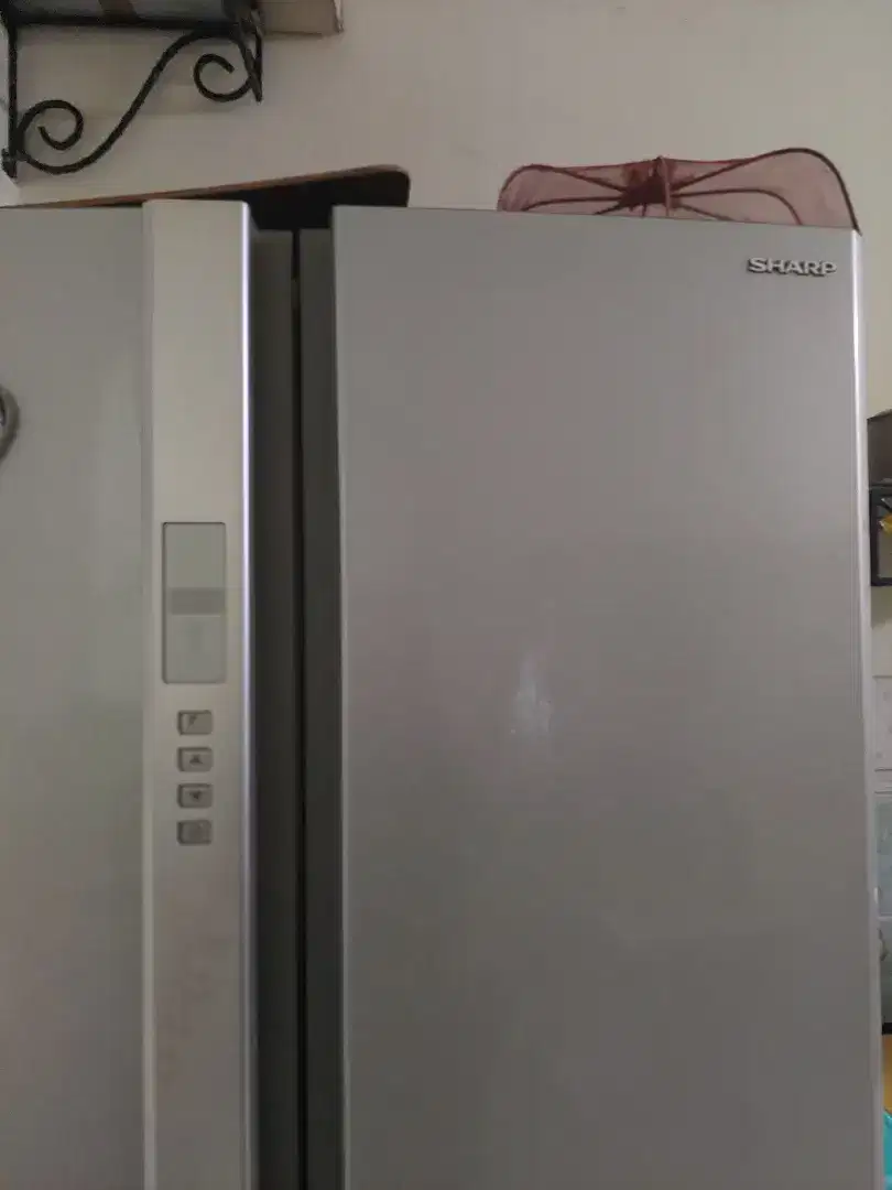 kulkas istimewa 4 pintu merek sharp