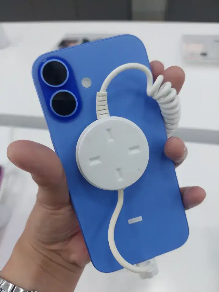 Kredit iPhone 16 128 Potongan 2x Angsuran