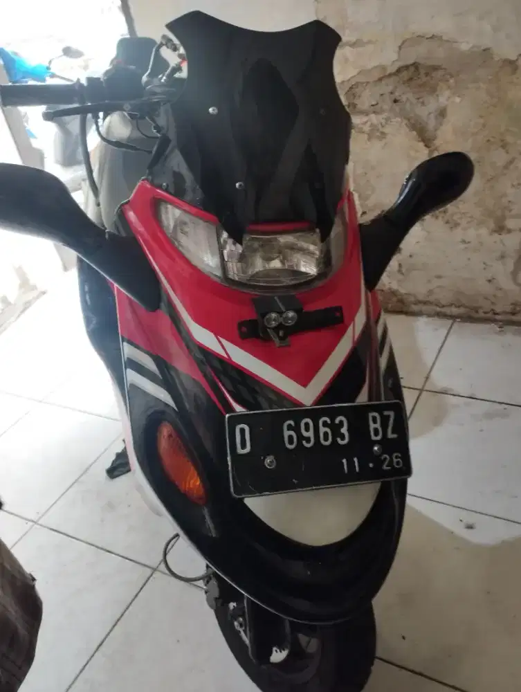 Sanex Qj125 tahun 2000