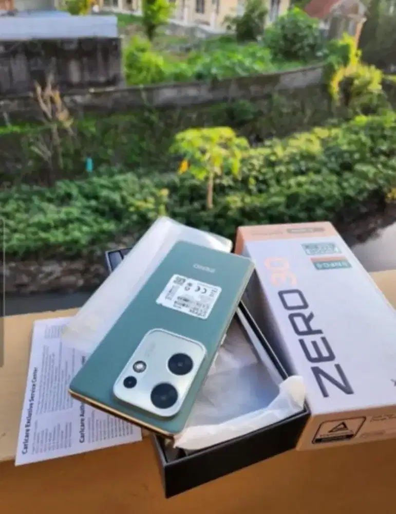 Infinix Zero 30 16/256 GB Kondisi Seperti Baru