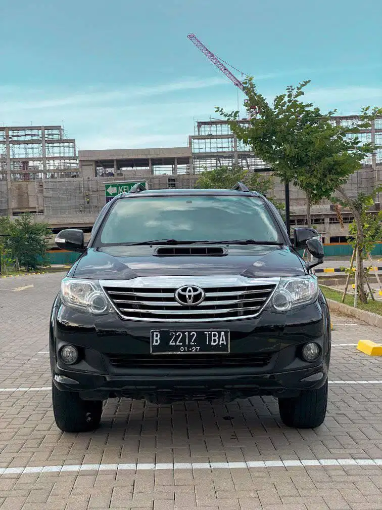 TOYOTA FORTUNER G AT DIESEL 2012 HITAM PROMO DP MINIM 10JUTA