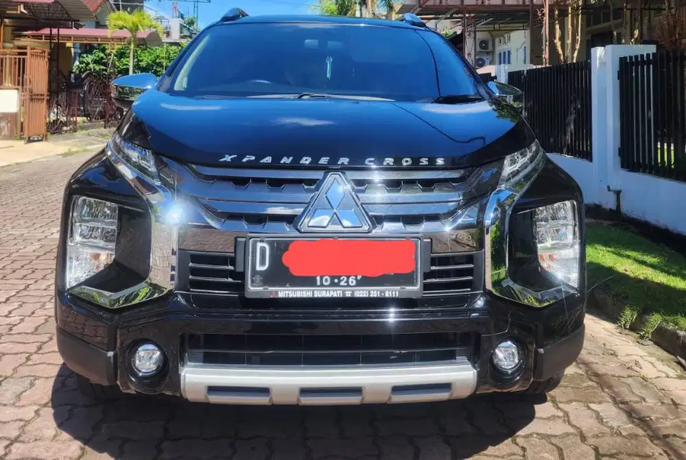Xpander Cross Premium Package 2021 1.5 Bensin A/T Low KM