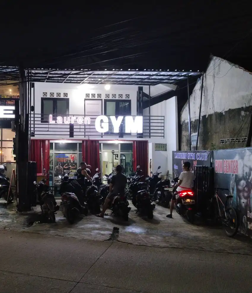 Ruko 2 Lantai include usaha GYM dan Senam